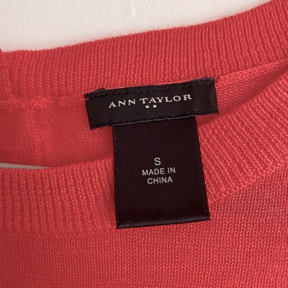 🍅 Lightweight Tomato Sweater NWOT - Picture 5 of 6